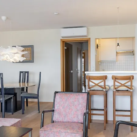 Lecomte - The Shoreline Overview 175 Lejlighed *